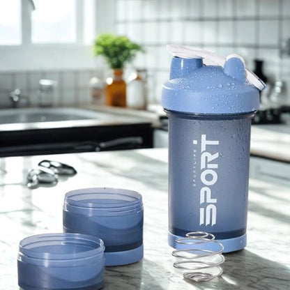 Gourde shaker bleu avec compartiments pour protéines