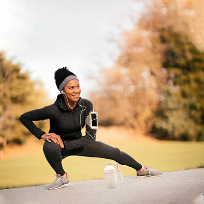 Shaker proteine posé sur sol pendant exercices